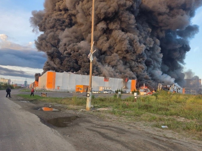 Gori "ruski Amazon" u Putinovom rodnom gradu