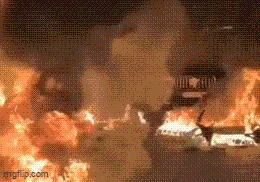 FOTO, VIDEO / Neredi u Parizu nakon pobjede PSG-a: Uhapšeno 416 osoba, povrijeđeno sedam policajaca