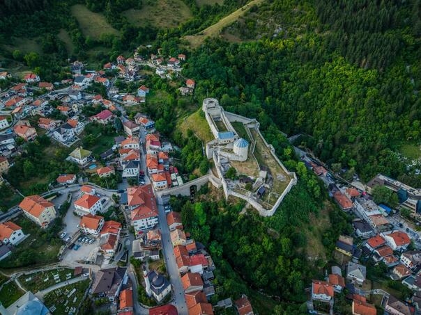 Foto: Grad podno Vlašića priča priče stoljećima - Upoznajte Travnik