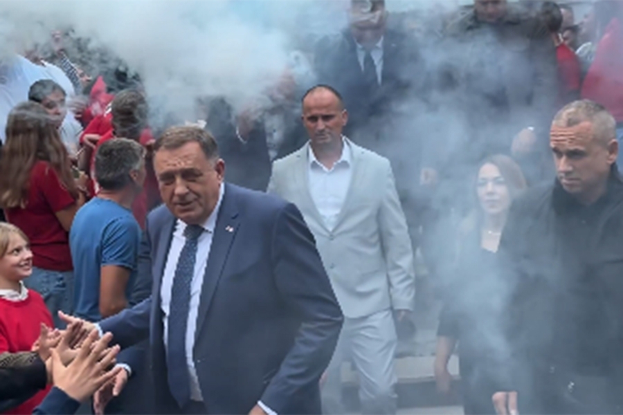 SRBUJ - MAKAR SLAMU JEO: Dodikov doček na istoku Bosne i Hercegovine ogledalo je tragičnog stanja u Republici Srpskoj...