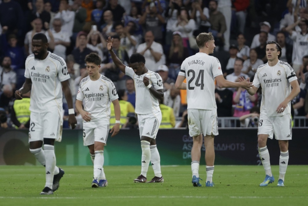 (FOTO) Navijači ogorčeni: Isplivao dres Real Madrida za sljedeću sezonu