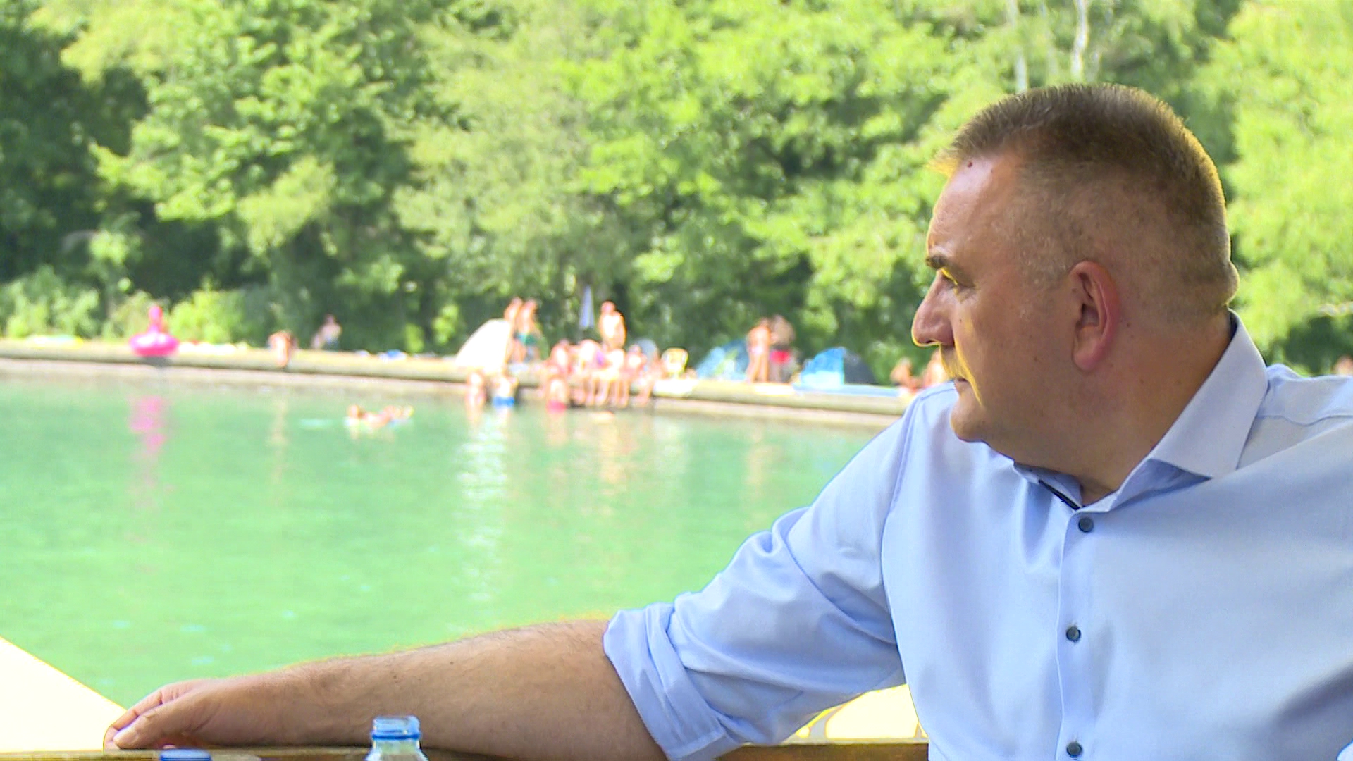 Minić helikopterom obilazi festival i prazna gradilišta!