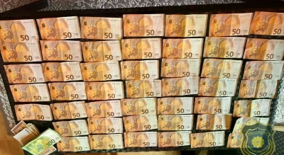 Акција "Црни врх": Више ухапшених, заплијењен арсенал оружја, новац, фантомке, мотороле...