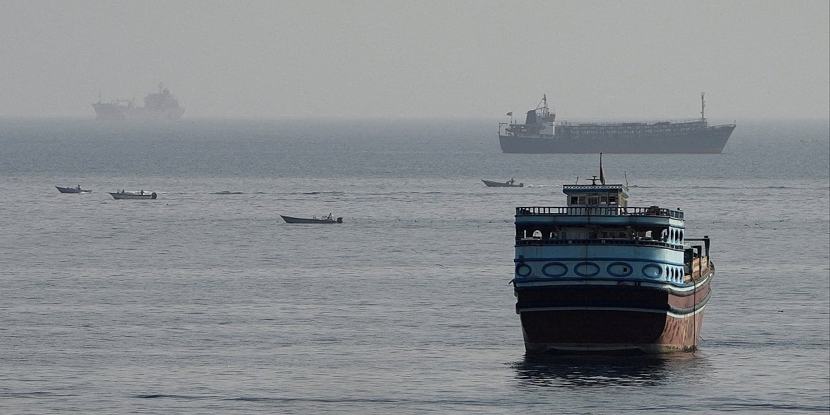 Prijavljene dvije eksplozije na tankeru kod obale Omana tokom prolaska kroz Hormuški moreuz