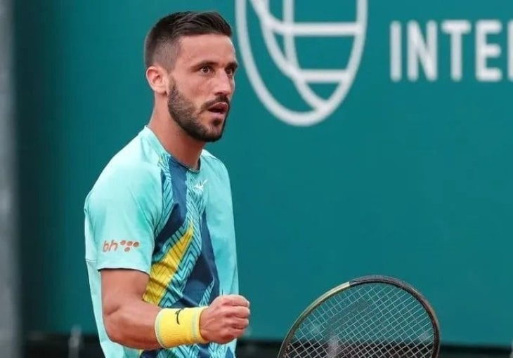 Džumhur sjajno otvorio, pa potpuno stao: Bh. teniser završio nastup na Wimbledonu već u prvom kolu