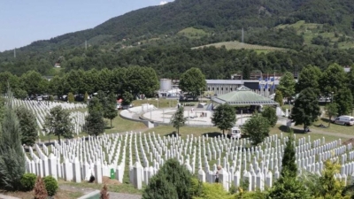 Poruka iz Zagreba koja odjekuje: Mladi stigli u Srebrenicu da svjedoče istini