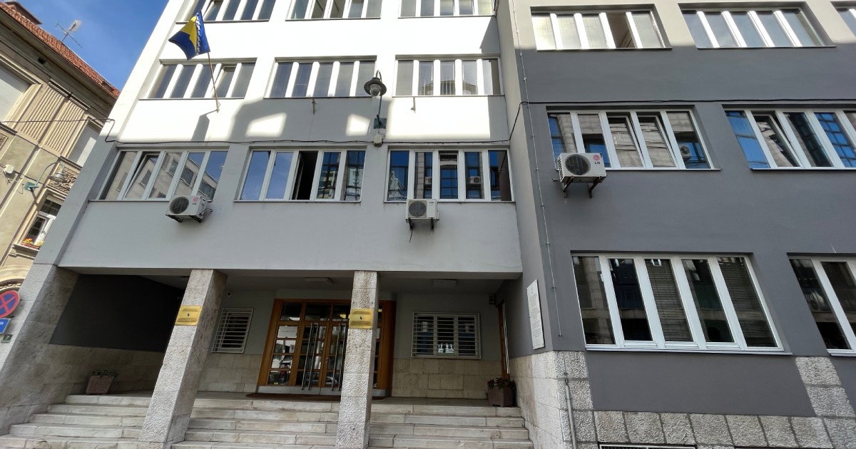 CIK odbacuje optužbe: Tvrdnje o mitu i pritiscima u nabavci netačne