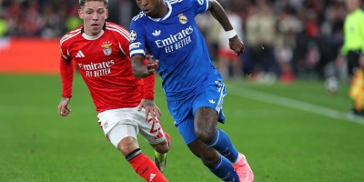 Nogometaši koji budu pokrivali usta tokom verbalnog sukoba s protivnikom mogu dobiti crveni karton