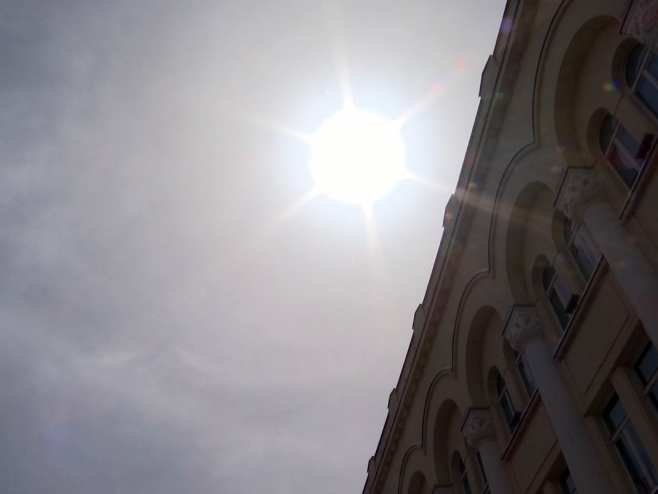 I sutra sunčano, temperatura do 42 stepena (VIDEO)