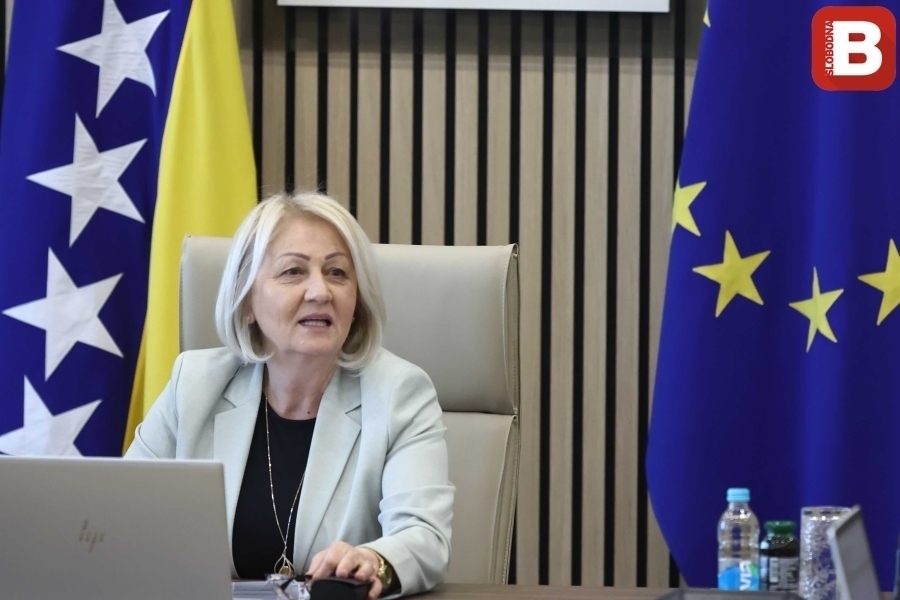 BURNO U SARAJEVU: Sjednica Vijeća ministara Bosne i Hercegovine, na dnevnom redu Nacrt zakona o oduzimanju...