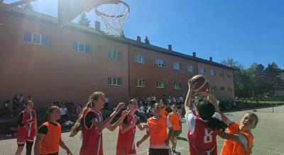 "Све за дјецу и здрав дух": Дружење младих кошаркаша из Дрвара и Бањалуке