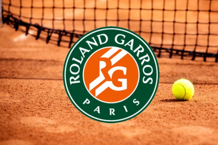 Bez iznenađenje na Rolan Garosu: Švjontek, Paolini i Kasatkina rutinski izborile drugo kolo
