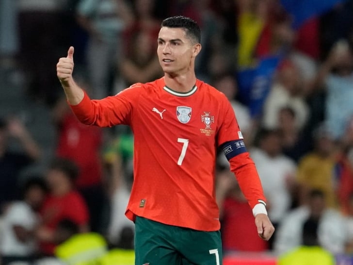 Predstavljamo, grupa K: Ronaldo i društvo za velika djela