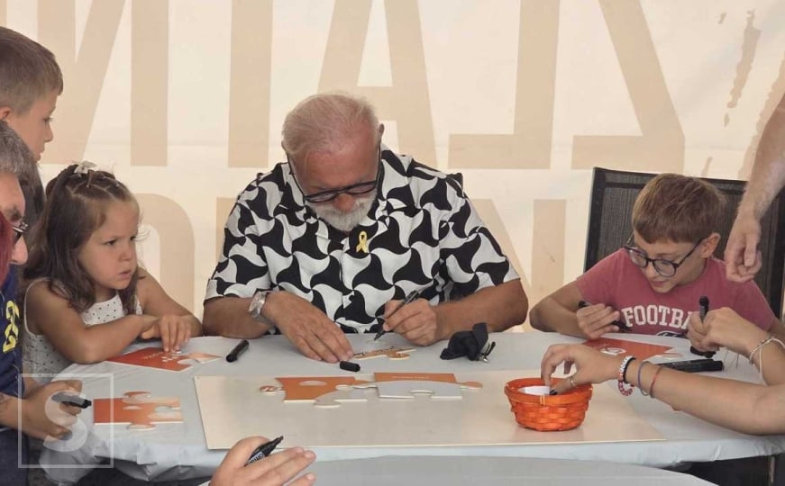 Dino Merlin posjetio djecu oboljelu od raka: "Nisam znao da moje pjesme imaju ovoliki značaj"