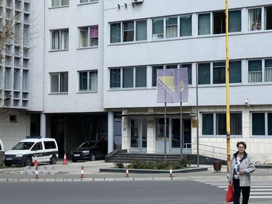 POKUŠAJ UBISTVA U BH. GRADU: Komšiju tukao motkom i htio ga ugušiti