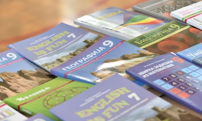 Počela podjela udžbenika u Republici Srpskoj: Program vrijedan ukupno 16 miliona KM FOTO