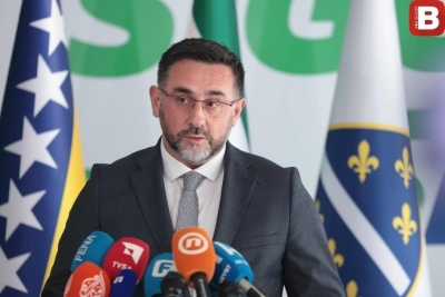 'RAT' ZBOG KOALICIJE: Botovi napali Edina Ramića, on im nije ostao dužan