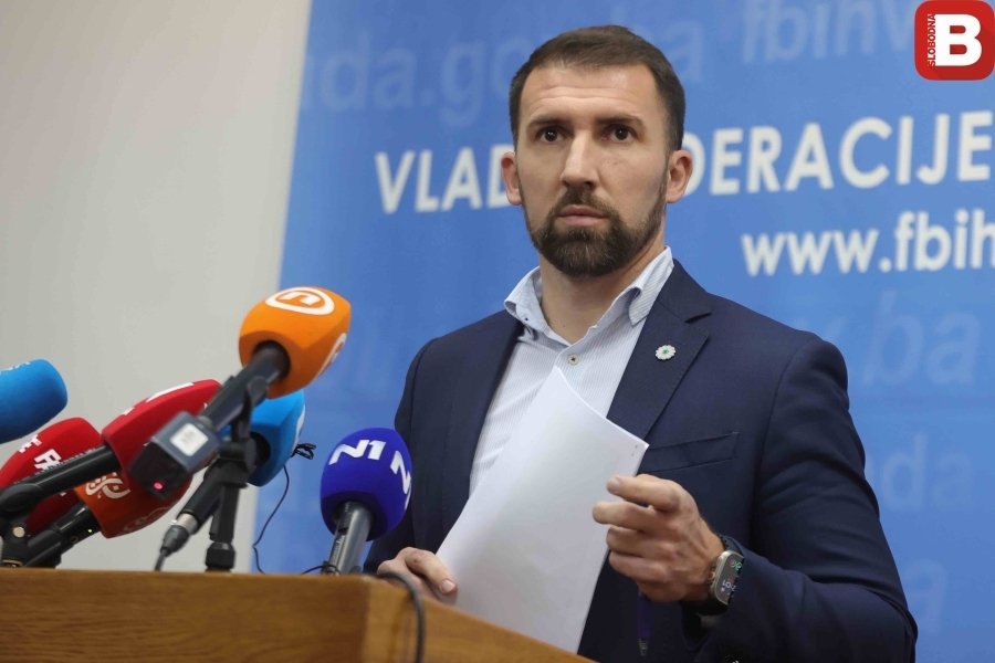 DVA NERADNA DANA ZA PRVOMAJSKE PRAZNIKE: Radnik ima pravo na uvećanu plaću...