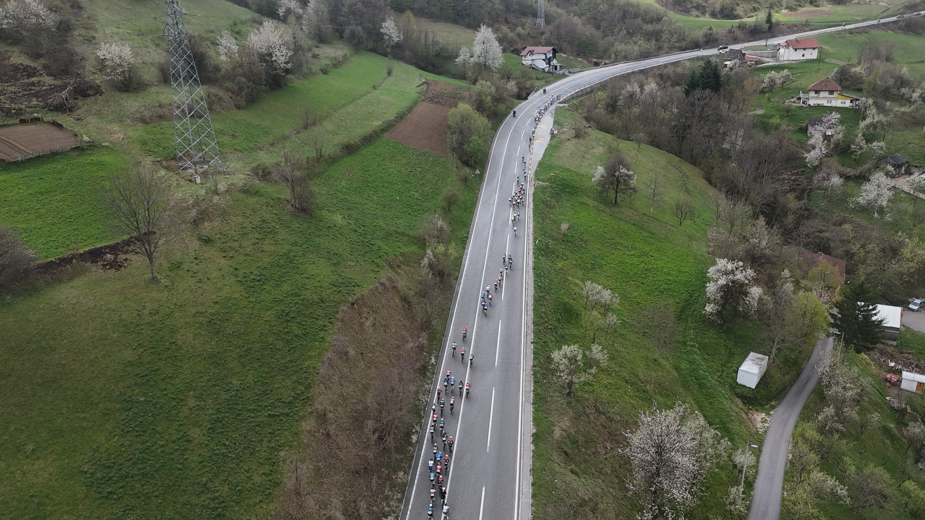 Pogledajte kako je iz zraka izgledala utrka "Tour of BiH"