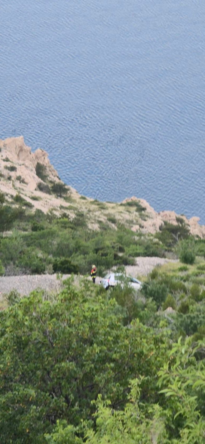 Makarska: Vozilom sletio u provaliju od 150 metara i preživio