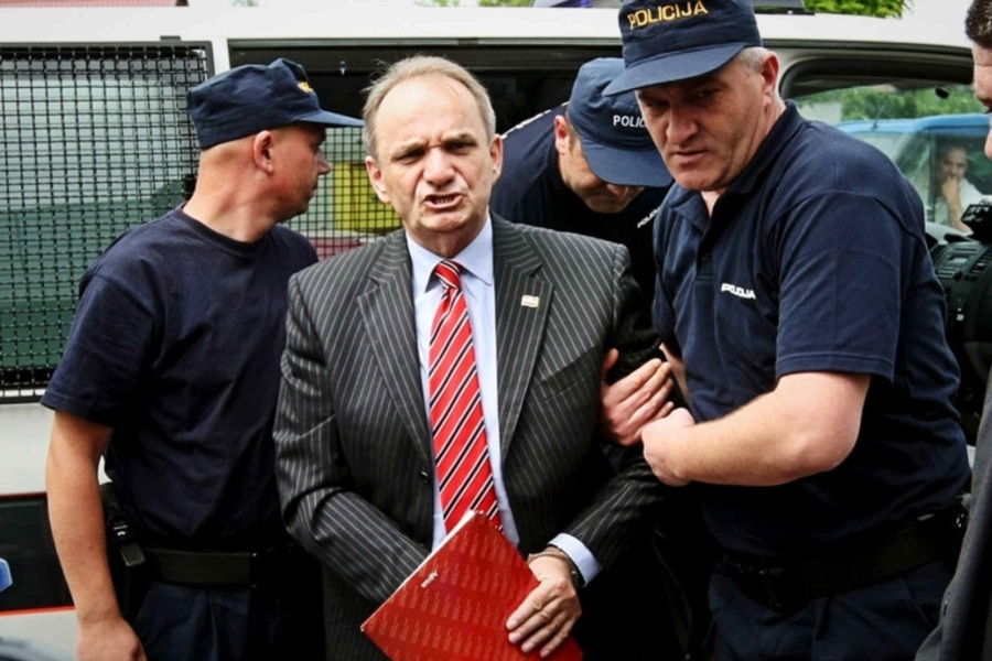 KRAJ DUGOGODIŠNJEG SUDSKOG PROCESA: Branimir Glavaš je ratni zločinac!