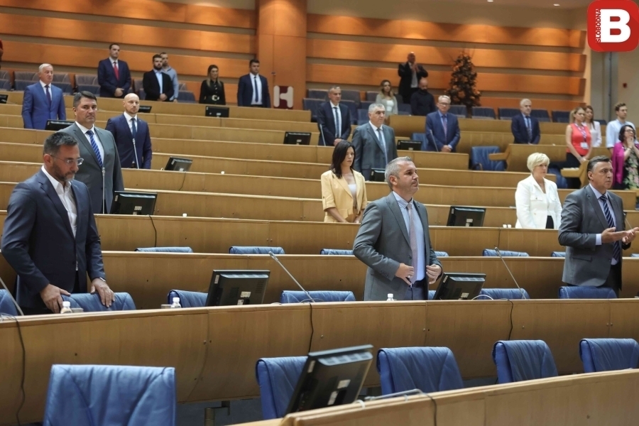 PARLAMENT BiH PRED DVA VELIKA TESTA: Budžet od 1,58 milijardi i zakon o Sudu
