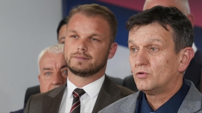 Sutra sastanak SDS-a, PSS-a i Narodnog fronta: Hoće li opozicija u proteste zbog zaduženja RS?