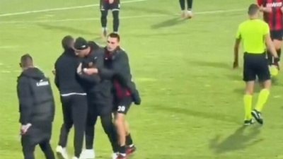 Burne scene na Tušnju: Mulalić krenuo na sudiju, jedva ga spriječili