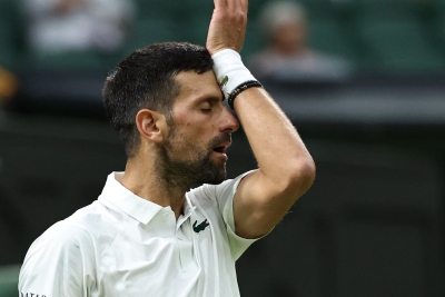 Đoković demolirao Tsitsipasa za nastavak putovanja na Wimbledonu