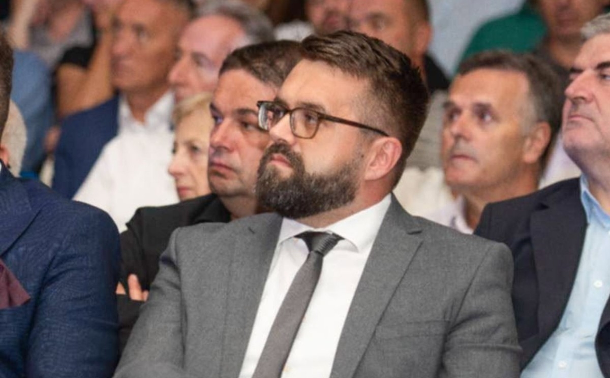 Faruk Đozić smijenjen s funkcije u Srebrenici: "Moja reakcija bila je odgovor na veličanje zločinca"
