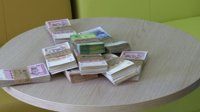 Nova zaduženja: Vlada Srpske se na berzi zadužila 49 miliona, u planu još 50 miliona KM
