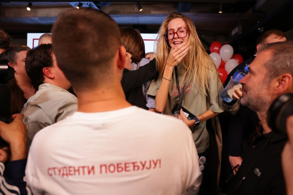 NOVI PRESJEK Studentska lista ubjedljivo prva sa 52,4, Ujedinjena Srbija osvojila 39,2% glasova