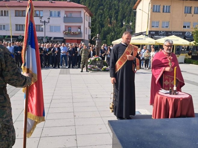 Vlasenica: 34 godine od osnivanja Јurišnog odreda, elitne jedinice VRS (FOTO)