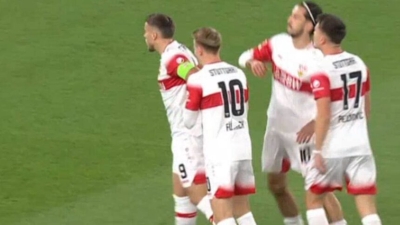 Demirović majstorski pogodio iz voleja za vodstvo Stuttgarta