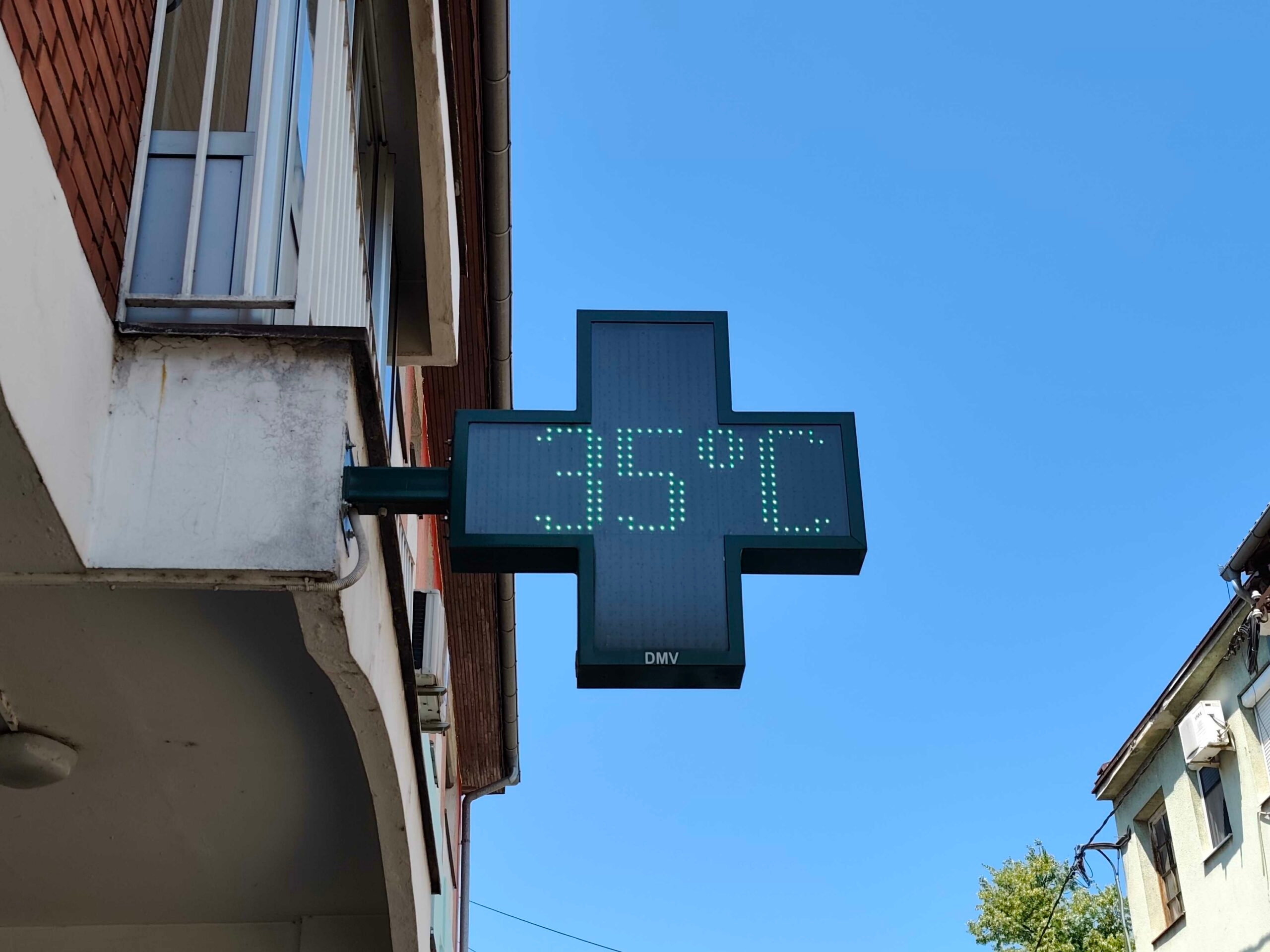 (FOTO) Brojke otkrivaju RAZMJERE PAKLA: Srpska danima gorjela na 35 stepeni, jedan grad imao čak 27 TROPSKIH NOĆI, ovakav avgust se ne pamti