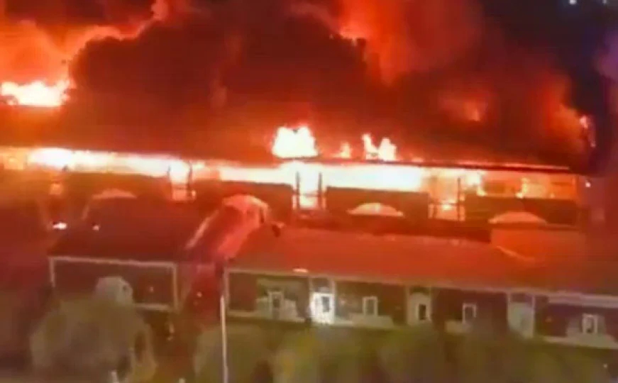 Iran vraća udarac: Napali američke baze u Bahreinu i Kuvajtu