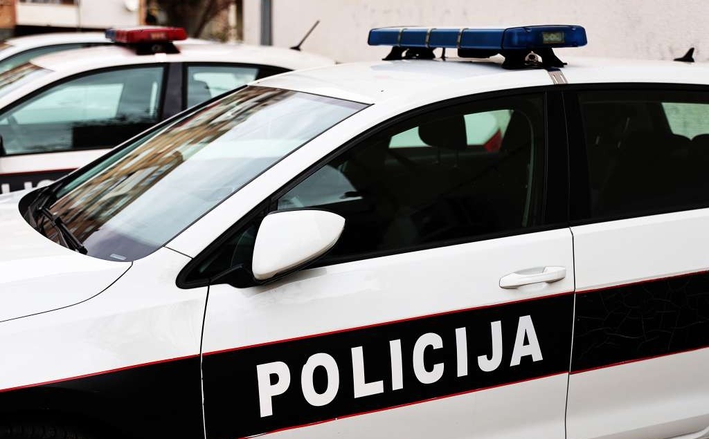Teška saobraćajna nesreća u Travniku: Smrtno stradao 69-godišnji vozač