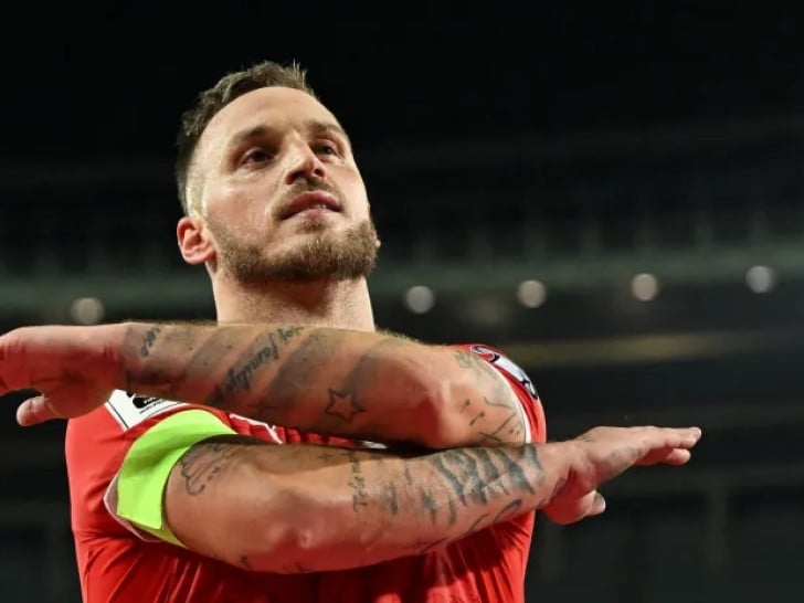 Arnautović i društvo srušili Jordan