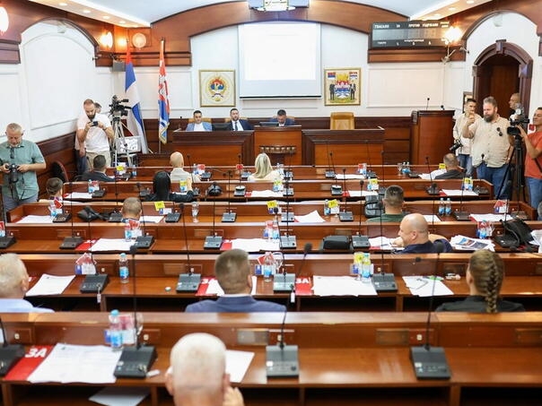 Banjaluka se zadužila 18 miliona KM: Poznato šta će biti sa naplatom parkinga