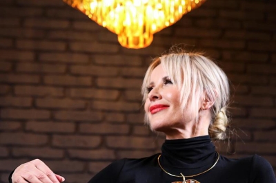 FOTO Danijela Martinović iznenadila fanove novom fotkom: 'Uopće ne sliči na sebe'