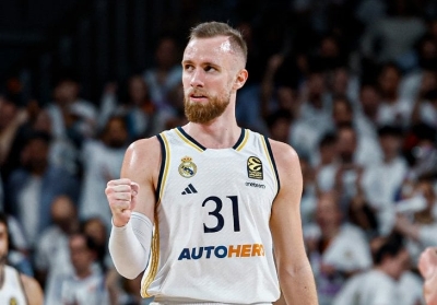 Musa brojao do 15: Dubai savladao Budućnost i ostao izjednačen s Partizanom