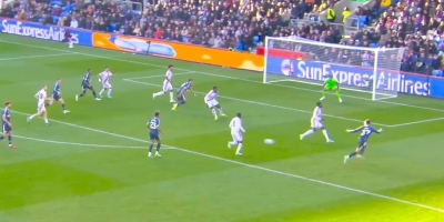 Dedić prodorom po desnoj strani servirao gol Barnesu, Newcastle vodi na Selhurst Parku