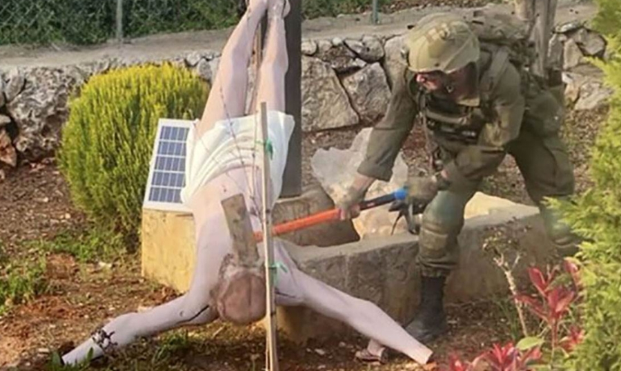 POLEMIKE NAKON SKANDALA: Da li je ovo dovoljna kazna za izraelskog vojnika koji je oskrnavio kip Isusa u Libanu?