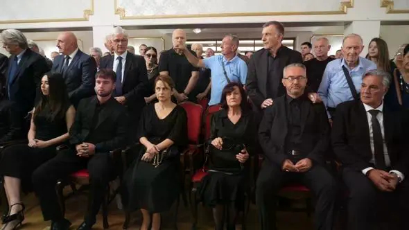 Vučić, Cvijanović i Dodik zaobišli komemoraciju Ratku Mladiću u Beogradu