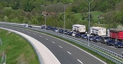 Motociklista poginuo na autoputu, ogasila se policija