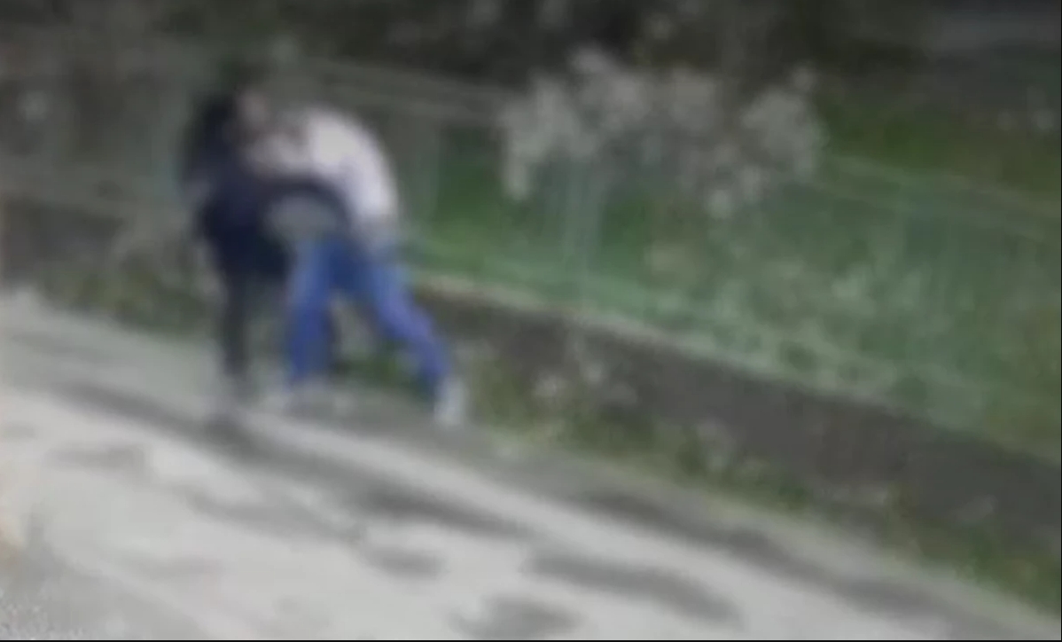 Teška tjelesna povreda: Bokserom ga tukao ispred lokala u Bijeljini