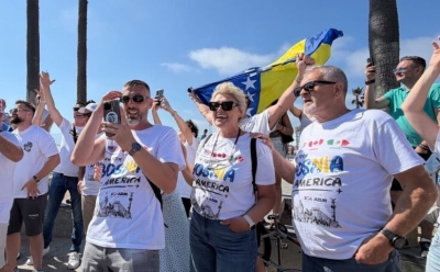 Navijači BiH napravili dernek na plaži u Los Angelesu: Zaplesala i porodica Edina Džeke