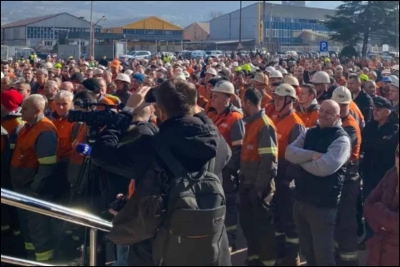 GRATZ DIŽE UZBUNU: 'Gašenje Željezare Zenica je politički zločin protiv radnika i države!'