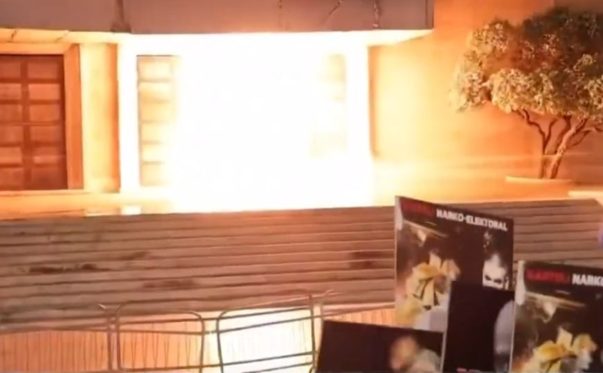 Veliki protesti u Tirani: Policija i demonstranti u sukobu, povrijeđeno više osoba