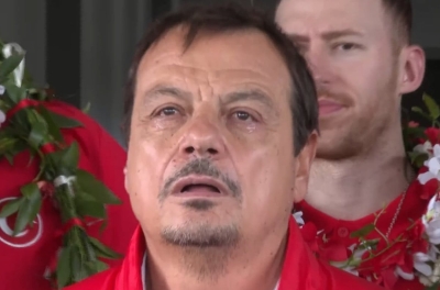 Ergin Ataman stao pred turski narod, probao sakriti suze, ali uzalud!